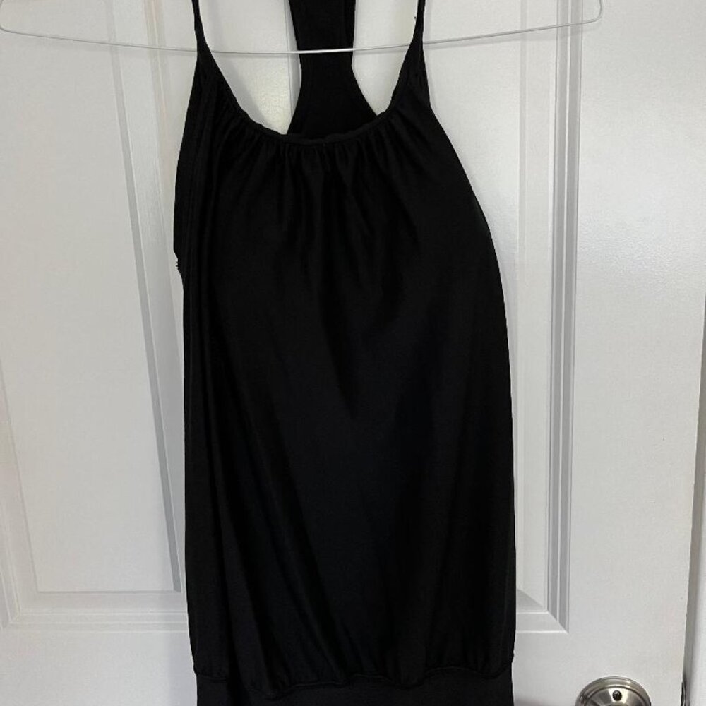 Lululemon Racer Back with built-in bra (black)